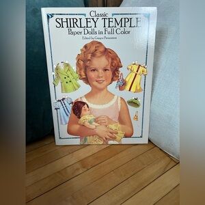 Classic‎ Shirley Temple Paper Dolls Book